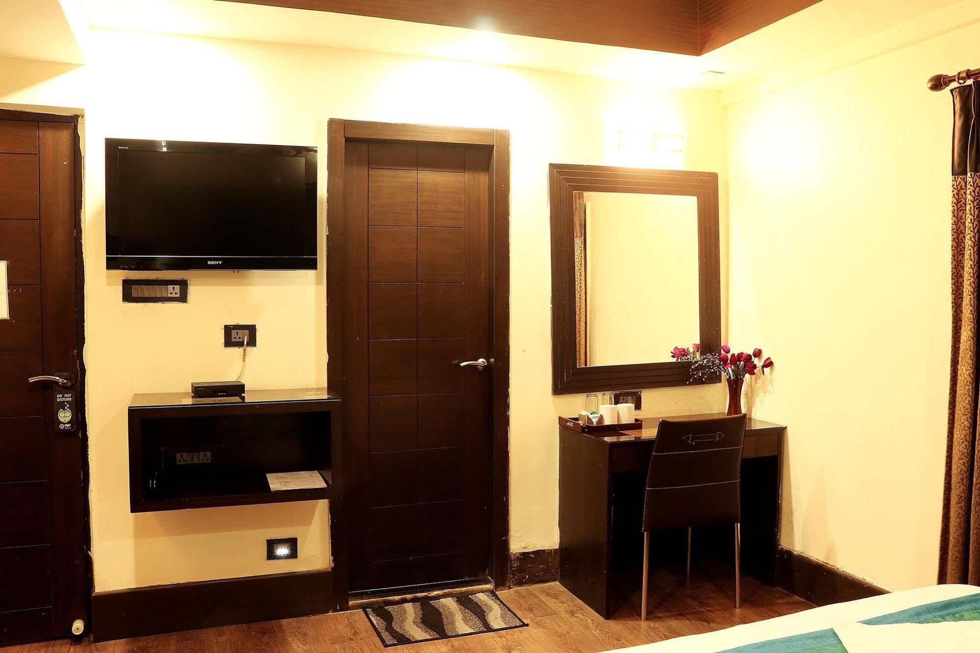 كولكاتا Tangerine Guest House المظهر الخارجي الصورة