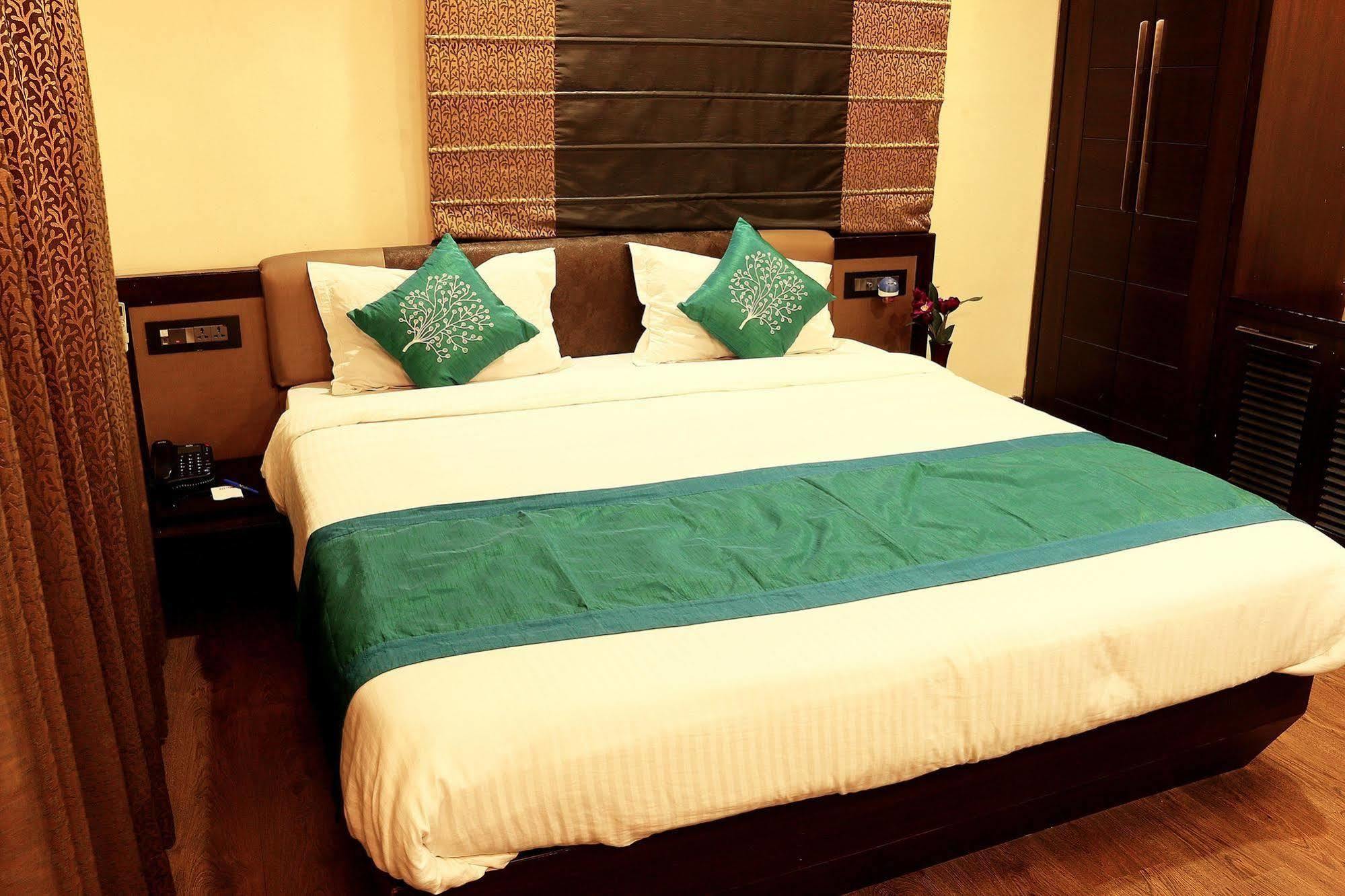 كولكاتا Tangerine Guest House المظهر الخارجي الصورة
